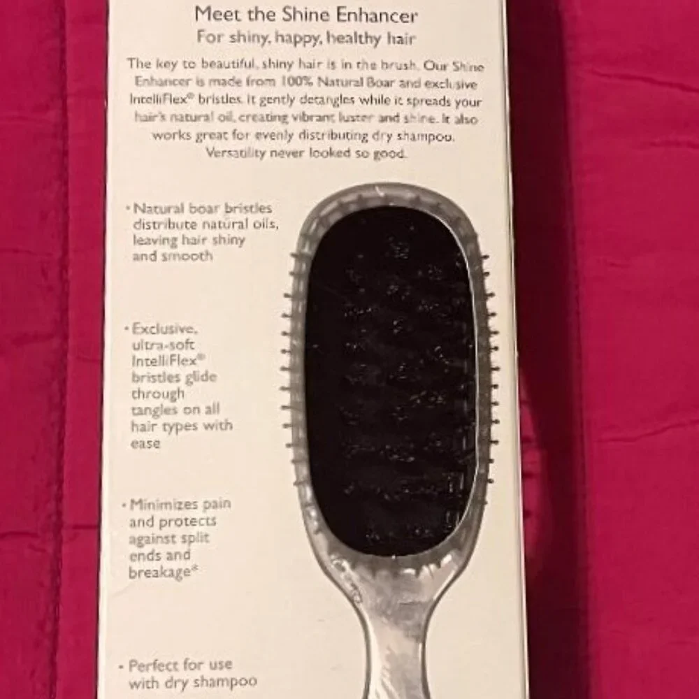 BRAND NEW ~ WET BRUSH ~ SHINE ENHANCER ~ WORKS WONDERS ON ALL HAIR TYPES!